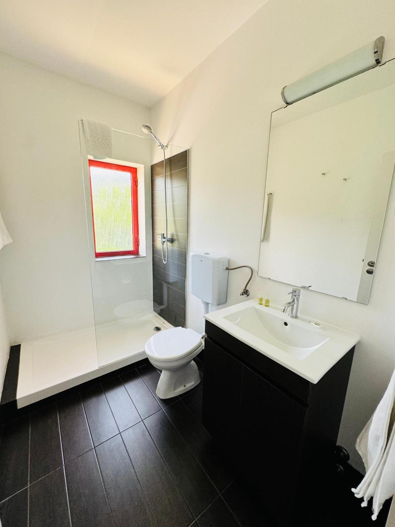 Nature & Beach Guest Rooms, Aldeamento Turistico Do Camarido Cristelo  Rom bilde
